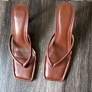 Mango sandals